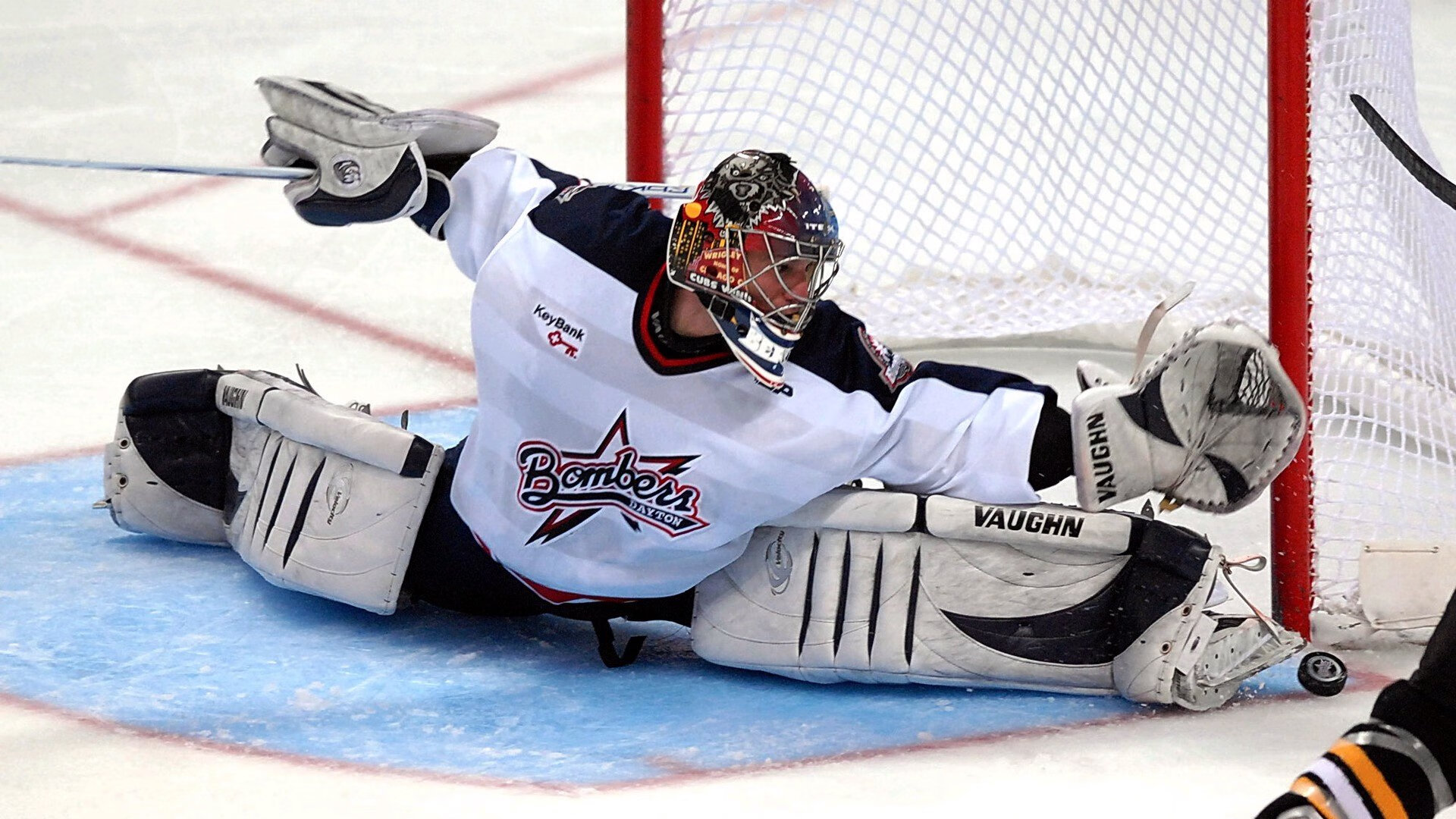 跨越大洋的接管时刻，当北京之巅对决映照NBA战场