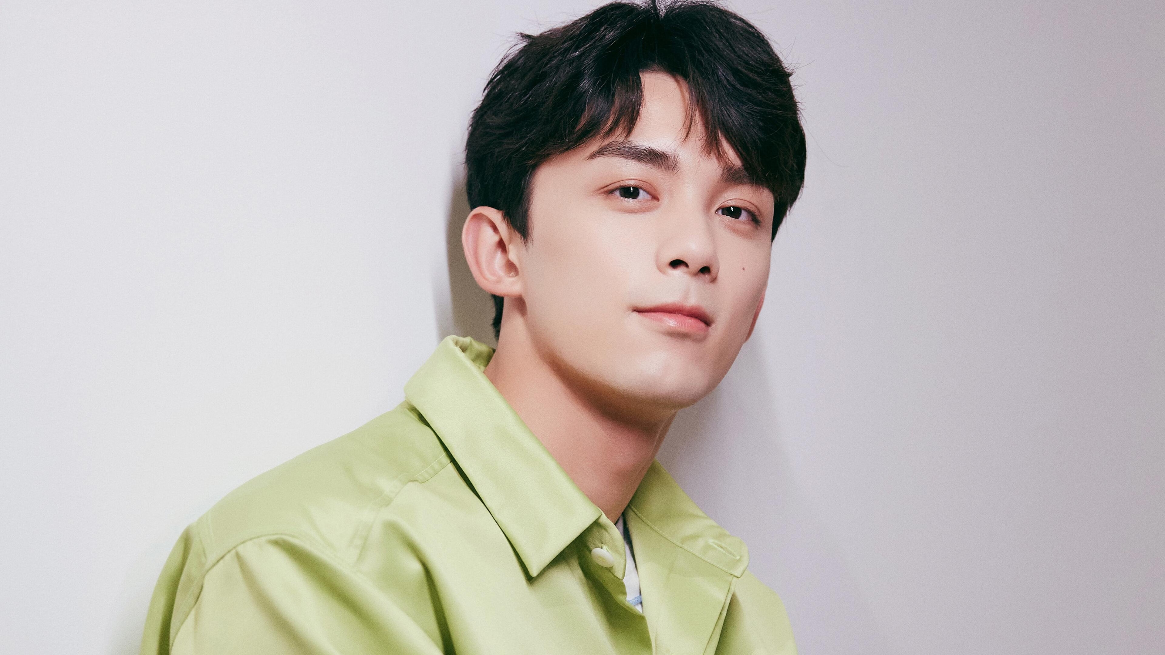 霍勒迪决胜时刻持续制造杀伤，掘金硬仗险胜马刺！