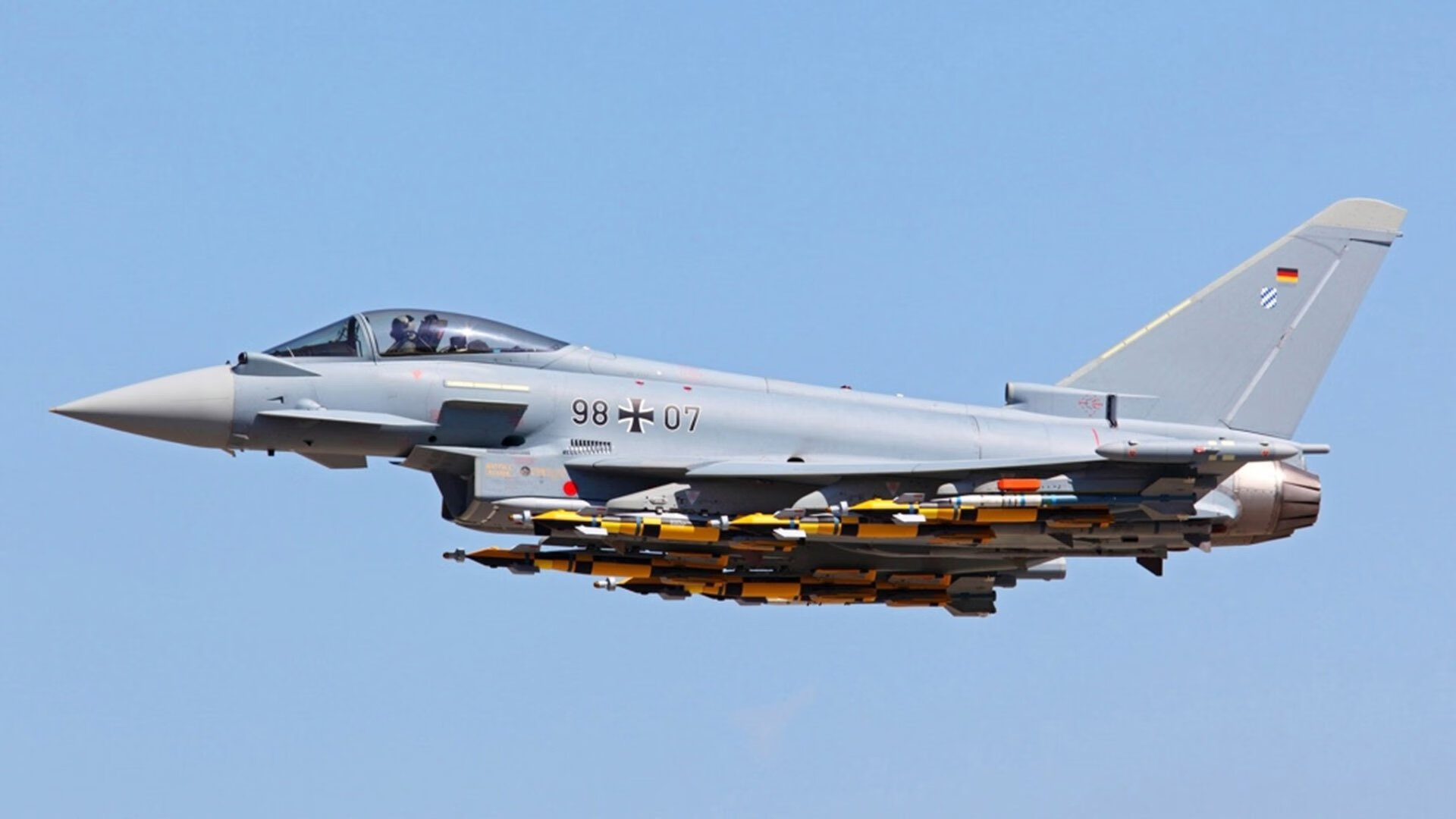 暗夜破晓时分，布克那粒改写历史的欧冠进球